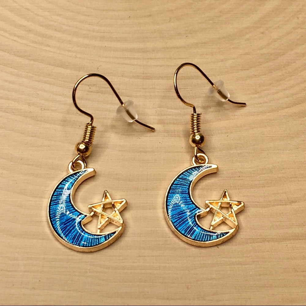 Crescent Moon and Star Earrings - Picture 3 of 8